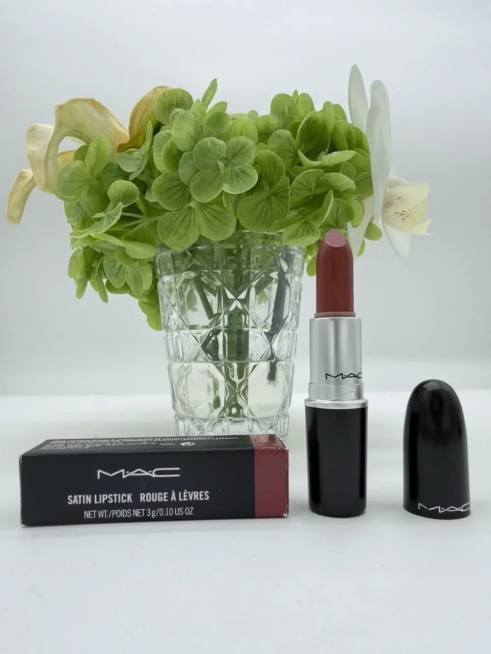 MAC Satin Lipstick MOCHA # 813 Full Size .1oz / 3g New In Box